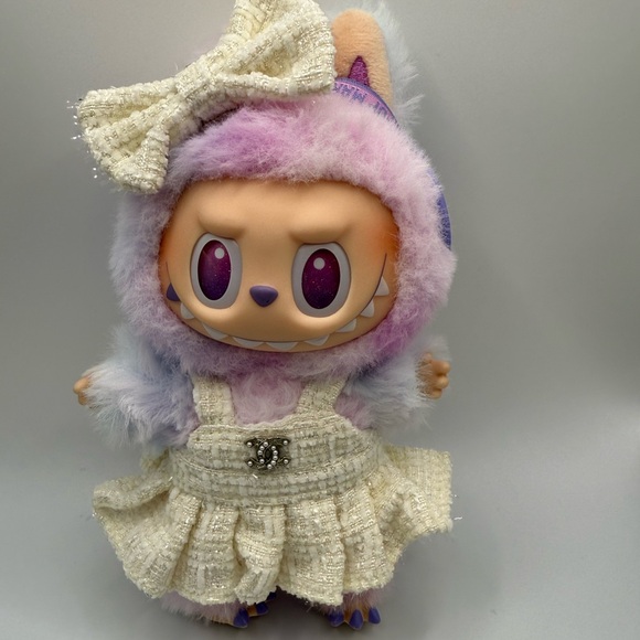 Labubu outfit, dress, headband and handbag. (Doll not included) - Picture 2 of 6
